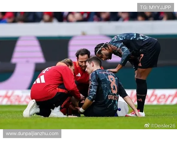 莱万遭遇重伤左大腿肌肉撕裂预计缺阵四到六周